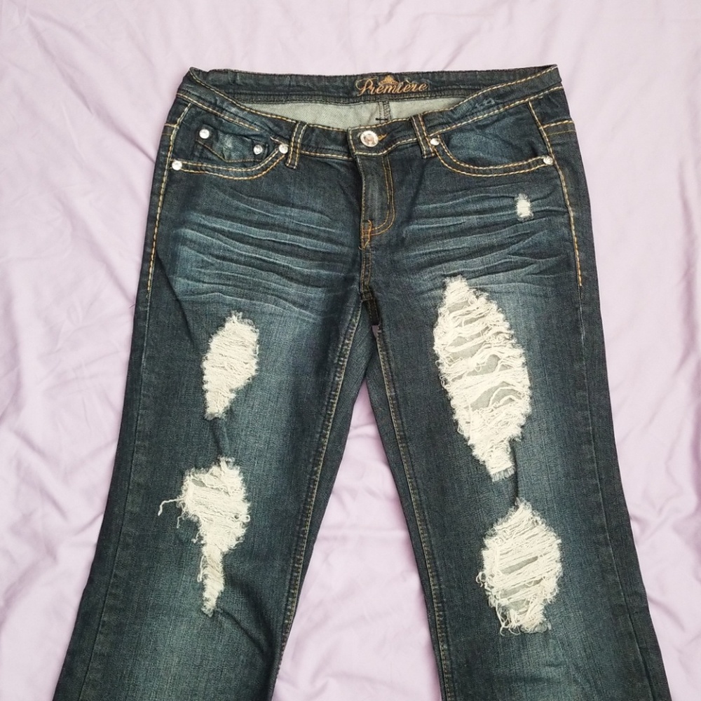 Premiere Jeans - Picture 2 of 5